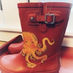Hunter Boots Size 11 Matted Red with cute octopus